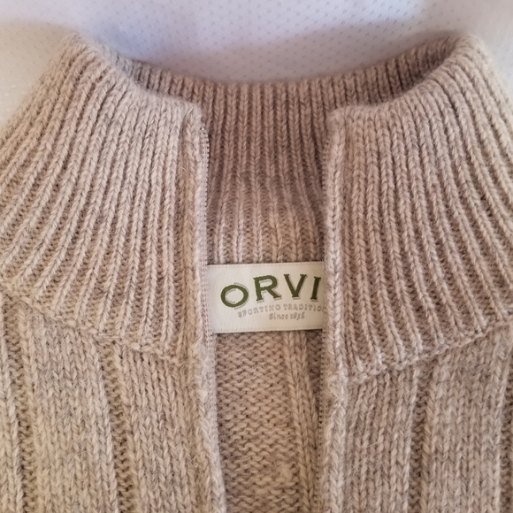 Orvis Men's Beige Sweater with Suede Accents On Pockets And Elbows. Size XL - Picture 4 of 6